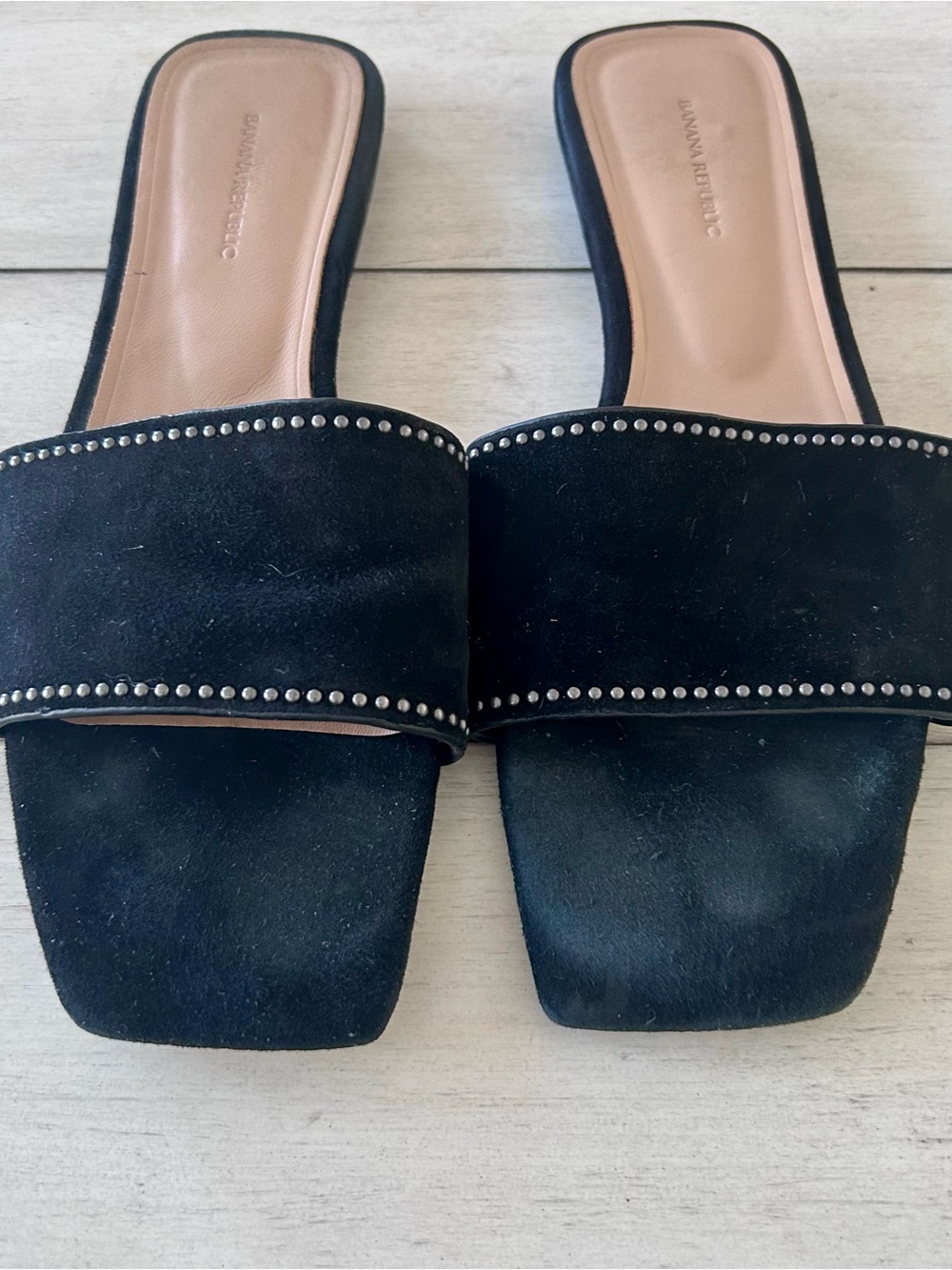 Banana Republic Ladies’ Suede Slides - Size 11